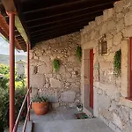 House Sopo Nyaraló *