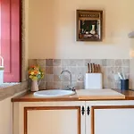 Дом отдыха House Sopo Вила-Нова-ди-Сервейра
