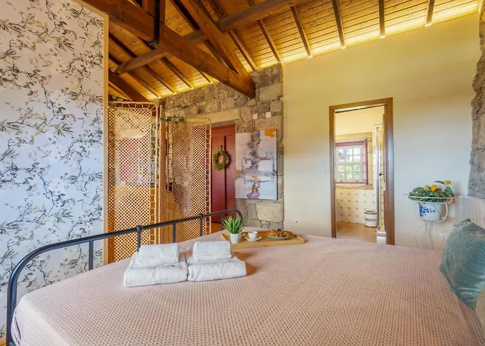 House Sopo Дом отдыха Вила-Нова-ди-Сервейра