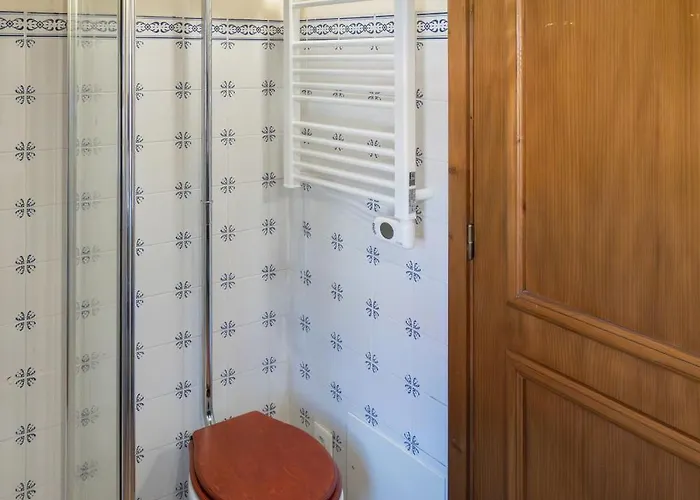 Дом отдыха House Sopo Вила-Нова-ди-Сервейра